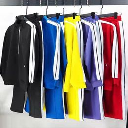 Mens Womens Designers Pants Bear Tracksuits Suits Pant Sports Loose Coats Jackets Hoodies Sweatpants Rainbow Drawstring Zipper Tro339B