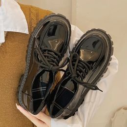 Slippers Classic Black Platform Oxford Shoe Loafers Summer Autumn Casual Lace Up Flats Ladies Punk Gothic Leather y Shoes 231006