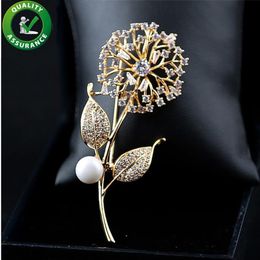 Jewellery Designer Brooches Crystal Luxury Brooches Men Women Fashion Wedding Accessories Bead Dandelion Brooch Pins Elegant Bridal 222Q