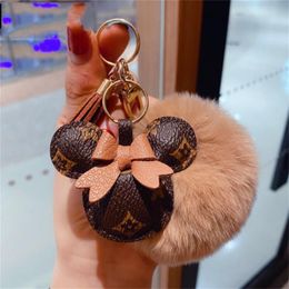 Fashion Designer Keychain Mouse Diamond Key Chain Design Car Key Chains Bag Favor Flower Pendant Jewelry Accessories Keyring PU Gift