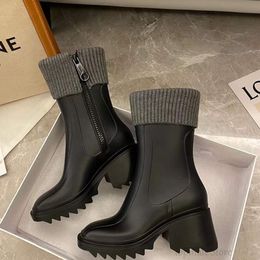 Designer luxury boots wool women rain boot waterproof rubber soles fashion platform boots outdoor shoes