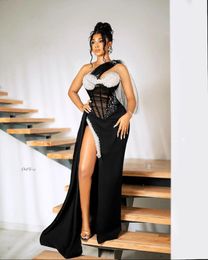 Prom One Shoulder Dresses For Black Girls Long Sleeveless Plus Size Gowns Lace Appliques Formal Evening Ocn Gown Custom 0505