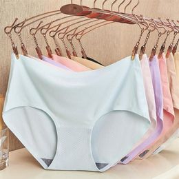 Seamless Underwear Panties Woman Ice Silk Mid-waist Sexy Large Size Lady's Triangular Summer Mesh Permeability Women's209r