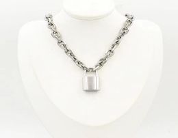 2021 Luxury designer Necklace Jewellery gold necklaces for women trendy titanium steel love lock head mens fashion thick chain No al1536766
