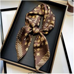 20 Style 70x70cm Bandana Eşarp Kadınlar Tasarımcı Baş Kafa Eşarp Eşarpları Mektuplar Çiçek İpek Eşarp Kafa Bandı Kare Boyun Eşarpları