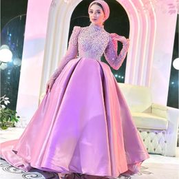 Hijab Women Prom Dresses High Neck Long Sleeve Pärled Special OCN Dress Peat Muslim Formella klänningar 326 326