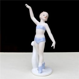 Decorative Objects Figurines Sexy Porcelain Water Ballet Figure Ceramic Ballerina Girl Miniature Room Decor Craft Souvenir Adornment Furnishing 231007