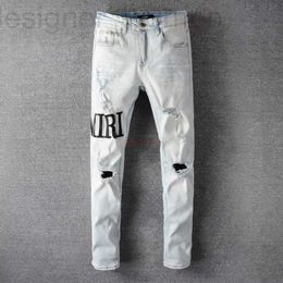 Men's Jeans Designer Clothing Amires Denim Pants 650 Amies High Street Letter Embroidered Perforated for Mens Youth Light Elastic Slim Fit Feet D V2P2