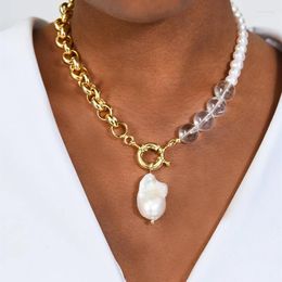 Pendant Necklaces Baroque Natural Pearl Crystal Fashion Twisted Chain Jewellery Creative Design Lady Charm Necklace Handmade Accessories