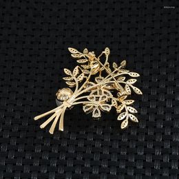 Brooches Fashion Pearl Wheat Brooch Creative Atmosphere Simple Floral Clothing Pin Elegant