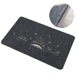 Carpets 80*120cm Welcome Waterproof Door Mat Cartoon Cute Totoro Kitchen Rugs Bedroom Carpets Decorative Stair Mats Home Decor Crafts 231006