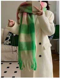 Scarves Women Green Plaid Scarf Winter Pashmina Shawls Cashmere Thick Wraps Lady Tassel Warm Rainbow Hairy Bufanda 231007