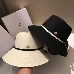 Girl Straw Hat Bow Bee Basin Split Big Eaves Unique Style Design Four Seasons Beach Cover Face Sun Protection Breathable254q