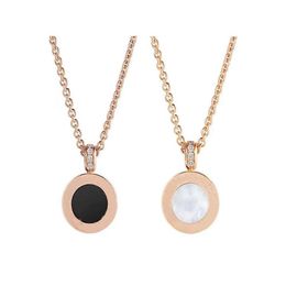 Luxury fashion necklace double-sided rotating disc mother-of-pearl necklaces diamond-set sliding pendant with exquisite gift box p245H