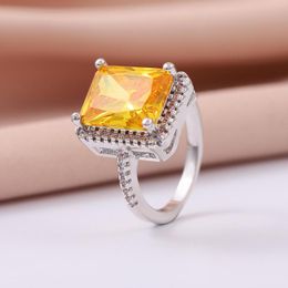 Cluster Rings Large Square Yellow Cubic Zirconia Women'S Wedding Ring Romantic Bride Party Fashion Jewelry