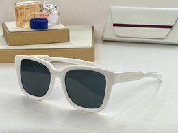 Men Sunglasses For Women Latest Selling Fashion Sun Glasses Mens Sunglass Gafas De Sol Glass UV400 Lens With Random Matching 1065S