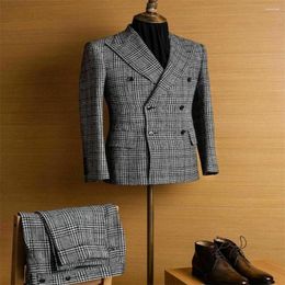 Men's Suits Plaid Cheque Men Formal Business Office Wear Double Breasted Coat Pant Design Latest Groom Wedding Tuxedo Tailor-Made