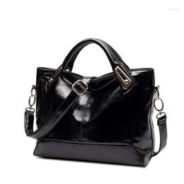 Evening Bags Women Oil Wax Leather Designer Handbags High Quality Shoulder Ladies Fashion Brand PU Tote