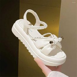 Slippers Round Nose Number 36 Women Ladies Shoes Size 34 High Brand Sandals Indoor Living Room Sneakers Sport High-tech