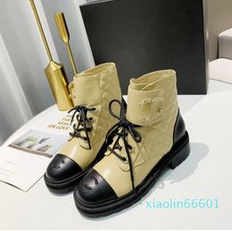 2023 booties leather chains buckle women luxury designers shoes factory Footwear