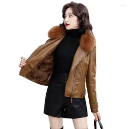 Women's Leather Winter Fleece Warm Thick Coat Short Fashion Real Fur Collar Jacket Trend