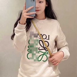 2023 Early Autumn New Round Neck Sweater Casual Contrast Embroidery High End Quality Long Sleeve Coat Women's Wear