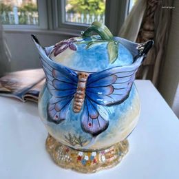 Storage Bottles European Butterfly Dance Ceramic Sealed Jar Candy Tea Light Luxury Household Home Decor Holiday Gifts