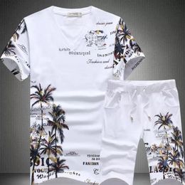 Chinese Style Exquisite Birds Pattern Printing T shirt And Shorts Suit Summer New High-quality Cotton Mens Short Sets238T