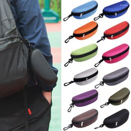 Fashion Accessories Portable Sunglasses Case Glasses Protector Lightweight Zipper Eyeglass Shell With Carabiner FS99