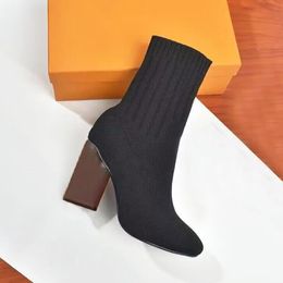 Sonbahar Kış Botları Çorap Topuklu Topuk Botları Moda Seksi Örme Elastik Boot Tasarımcı Alfabetik Kadınlar Ayakkabı Lady Mektubu Kalın Yüksek Topuklu Büyük Boyut 35-42 Kutu