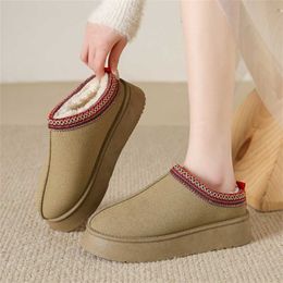 Winter Warm Snow Boots Women Chunky Platform Plush Ankle for Woman Suede Cotton Padded Shoes Waterproof Slippers Loafers 230922