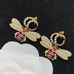 Fashion Red Bee Pearl Earrings Designer Gold Stud Earings Women Charm Jewelry Fashion Jewlery Full Pearls Studs Earring Earing CYG2310801-3