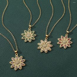 Pendant Necklaces Women's Jewellery Copper Plated True Gold Flower Snowflake Creative Light Luxury Necklace Holiday Gift