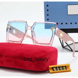 fashion luxury with sun Luxury designer Sunglasses Fashion Metal Women Sunglasses Mirror Classic Large frame Retro Street Beat sunglass Travel Oculos De Sol UV400 e