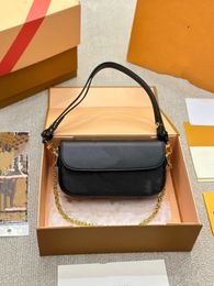 Luis Vuittons Luxury Luxury Design Lvse Womens New Louisehandbag Underarm Bag Classic Premium Cowhide New Flower Color Gold Beaded Pattern Retro Versatile One Shou
