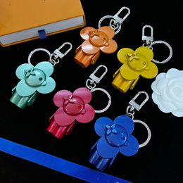 New Astronaut Sunflower Flower Car Keychain for Men and Women Key Chain Couples Key Hanging Accessories Bag Hanging Accessories Creative Gift Luxurious Jewellery