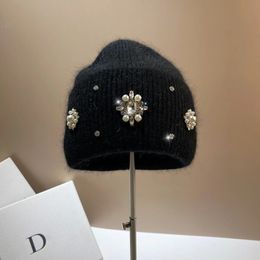 Beanie/Skull Caps Designer Brand Women Luxury Rhinestones Knitted Hat Autumn Winter Rabbit Fur Beanie Cap Female Thicken Warm Skullies Caps 231007