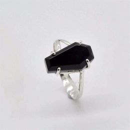 Cluster Rings Retro Black Imitation Coffin Shape Ring Vampire Halloween Punk Gothic Male And Female Hip Hop Party Jewellery Gift2790