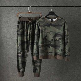 men's Camouflage hoodies and sweatpants Casual Sportswear Suit mens sporting tracksuit set275a