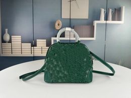 2023 Yeni GV. Yüksek kaliteli tasarımcı çantası yüksek kaliteli çanta omuz çantası kadın moda çanta açılı omuz kayışı