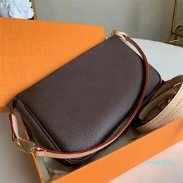 2023-Luxurys leather Pochette Accessoires Women Crossbody bags Classic Fashion letter Wallet purse designer high quality hand