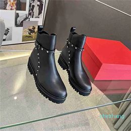 2023-Luxury design Boots fashionable Women business work decoration anti slip knight boots Martin boots casual sock