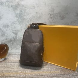 High Quality Sling Bag Mens Designer Leather Shoulder Bags Mans Luxurys Designers Cross Body Purse Wallet Hobos Message Handbag Tote Belt Bag Bumbag