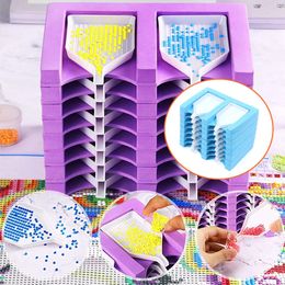 Nail Brushes 16 Slots Crystal Painting Tray Organiser Waterproof Trays Tower Antiskidding MultiBoat Holder Embroidery Tools Kits Adults DIY 231007