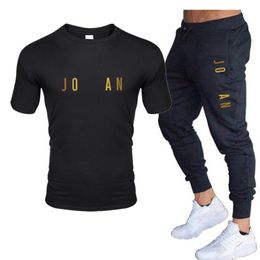 2023 Summer Mens Designer Tracksuits Casual sportswear Men Fashion Sports Suit basketball T-shirt pants Luxury Set Brand Fitness c252y