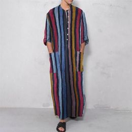 Men's Vests 2021 Mens Arabic Muslim Dresses Long Abaya Kaftan Islamic Fashion Stripe Patchwork Shirts Ethnic Clothing Dress253D