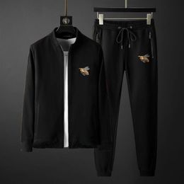 Fashion winter spring men sport wear jogging suits embroidered bee tracksuits for men cardigan zipper male sportsuits316n