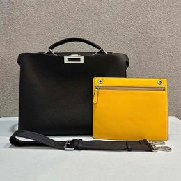 Men Tote Bag Man Cross Body Briefcase Handbag Business Laptop Bag Shoulder Shopping Bag Top Mirror Quality Designer Bag Detachable Flat Pouch Purse Large Capacity