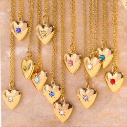 Pendant Necklaces Design Vintage 12 Birth Months Gold Colour Love Heart Openable Po Frame Glossy Pendants For Women Fashion Gifts