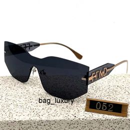 fashion luxury Women Designer Sunglasses For Men Cat Eye Eyewear Special UV 400 Protection Letters Big Leg Double Beam Frame Outdoor Classical Style Women Sunglasse